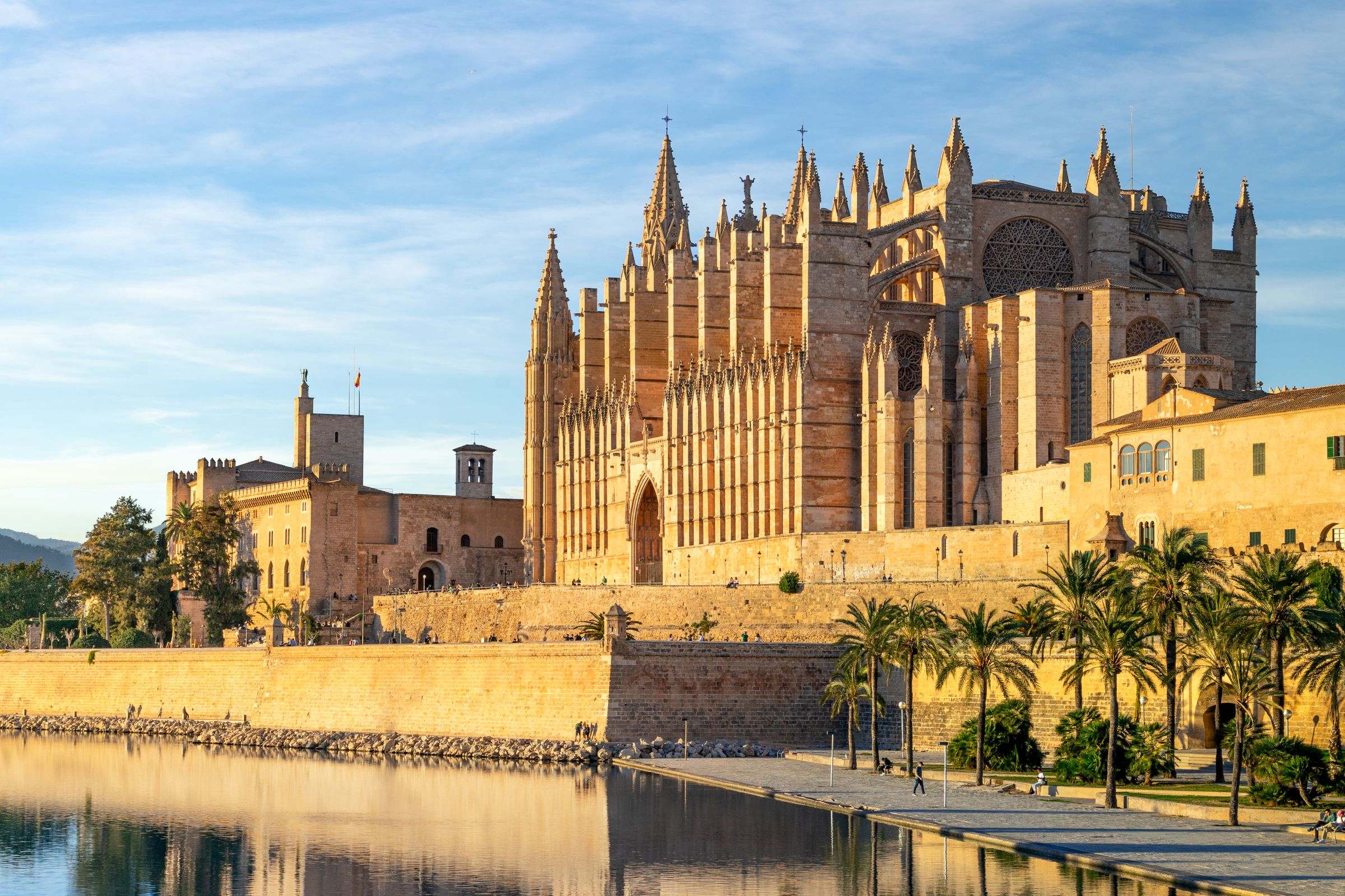 Palma cathedral above the waterfront at sunrise
